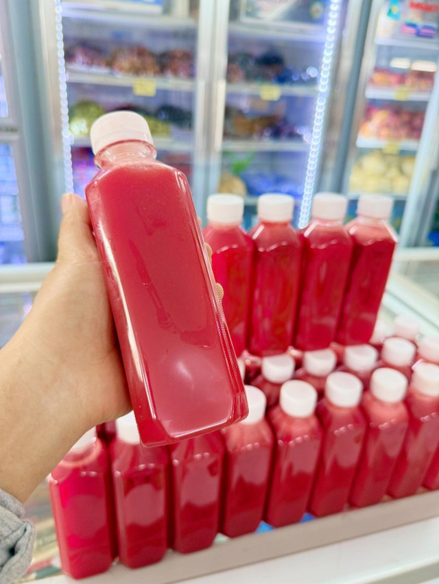 Thực hư về nước ép dưa hấu giá ‘siêu rẻ’ bán đầy thị trường - Ảnh 10. Thực hư về nước ép dưa hấu giá ‘siêu rẻ’ bán đầy thị trường - Ảnh 10.