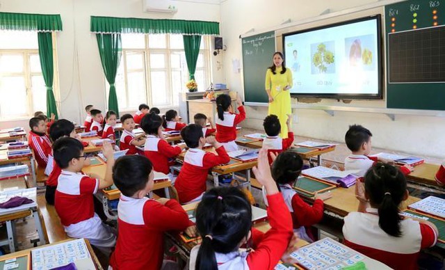 Tin vui mới cho hàng nghìn giáo viên, từ 2026, mức lương được xếp cao nhất - Ảnh 2. Tin vui mới cho hàng nghìn giáo viên, từ 2026, mức lương được xếp cao nhất - Ảnh 2.