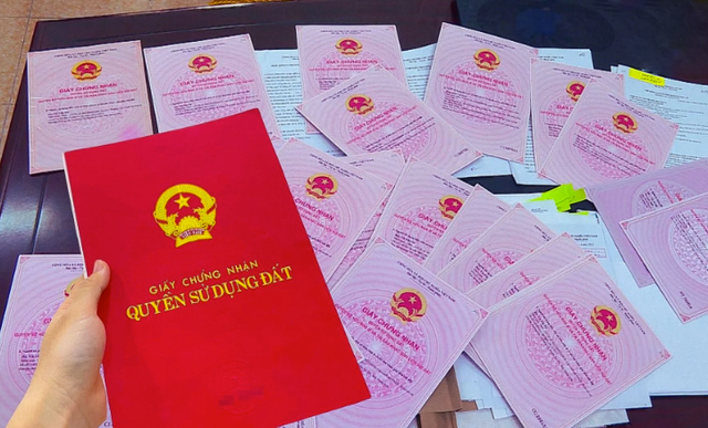 Người dưới 18 tuổi có được đứng tên sổ đỏ theo quy định mới nhất của Luật Đất đai?- Ảnh 4. Người dưới 18 tuổi có được đứng tên sổ đỏ theo quy định mới nhất của Luật Đất đai?- Ảnh 4.