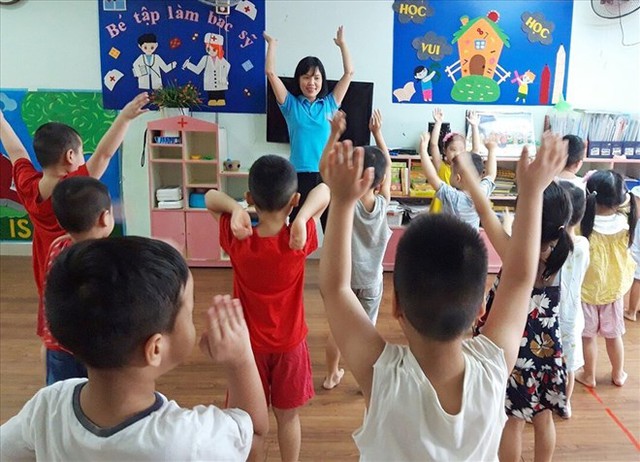 Bảng lương giáo viên các cấp mới nhất hiện nay trước khi có sự thay đổi trong thời gian tới - Ảnh 2. Bảng lương giáo viên các cấp mới nhất hiện nay trước khi có sự thay đổi trong thời gian tới - Ảnh 2.