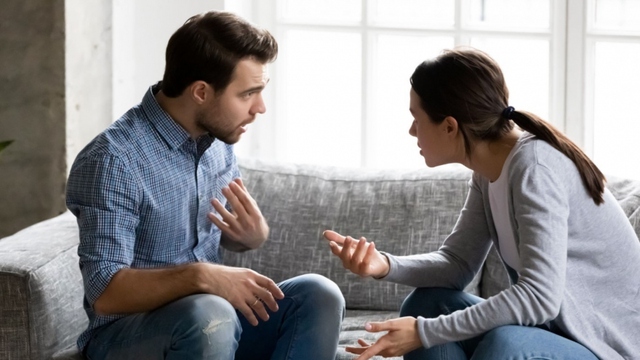 Muốn nhờ mẹ đẻ lên trông cháu, câu trả lời của chồng khiến tôi suy sụp - Ảnh 1. Muốn nhờ mẹ đẻ lên trông cháu, câu trả lời của chồng khiến tôi suy sụp - Ảnh 1.