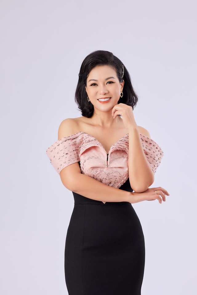 'Chân dài' ở Hà Nội cùng thời Hoa hậu Hà Kiều Anh giờ nhan sắc thay đổi ra sao?- Ảnh 4. 'Chân dài' ở Hà Nội cùng thời Hoa hậu Hà Kiều Anh giờ nhan sắc thay đổi ra sao?- Ảnh 4.