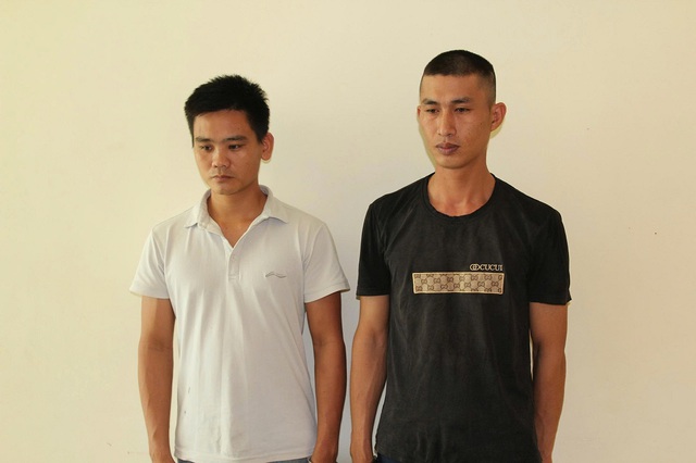 Bắt hai đối tượng làm giả giấy tờ xe, lừa đảo hơn 5 tỷ đồng- Ảnh 1. Bắt hai đối tượng làm giả giấy tờ xe, lừa đảo hơn 5 tỷ đồng- Ảnh 1.