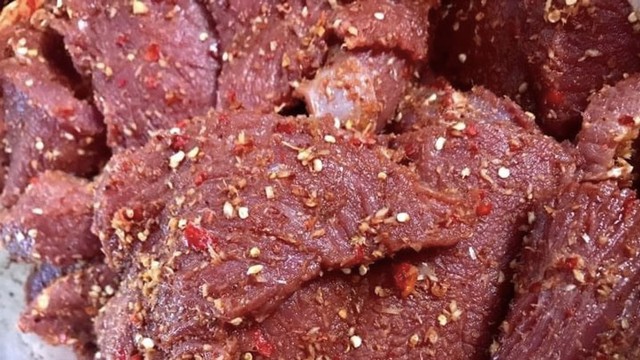 Liên tiếp 4 người trong 1 gia đình nhập viện cấp cứu vì mắc sai lầm này khi ăn món thịt bò 'đại bổ'- Ảnh 3. Liên tiếp 4 người trong 1 gia đình nhập viện cấp cứu vì mắc sai lầm này khi ăn món thịt bò 'đại bổ'- Ảnh 3.