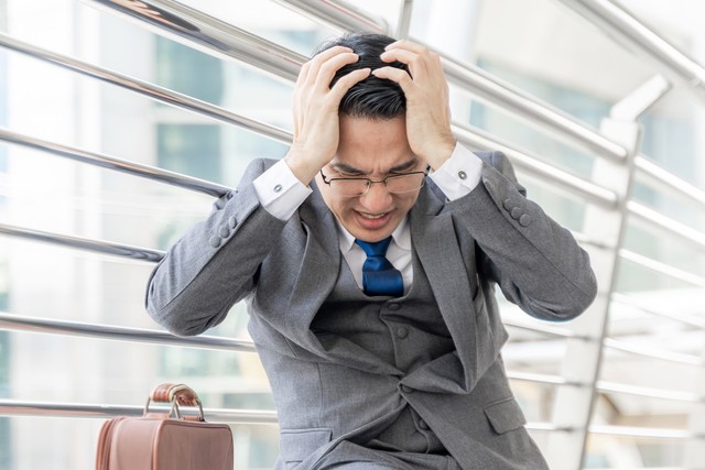 Nắng nóng kéo dài, cảnh giác với cơn đột quỵ ập đến bất ngờ - Ảnh 1. Nắng nóng kéo dài, cảnh giác với cơn đột quỵ ập đến bất ngờ - Ảnh 1.