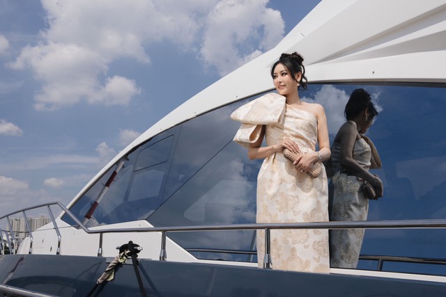 Hà Kiều Anh - hoa hậu trẻ nhất lịch sử Việt Nam, hiện tại ở tuổi U50 nhan sắc vẫn quá 'hack' tuổi- Ảnh 7. Hà Kiều Anh - hoa hậu trẻ nhất lịch sử Việt Nam, hiện tại ở tuổi U50 nhan sắc vẫn quá 'hack' tuổi- Ảnh 7.