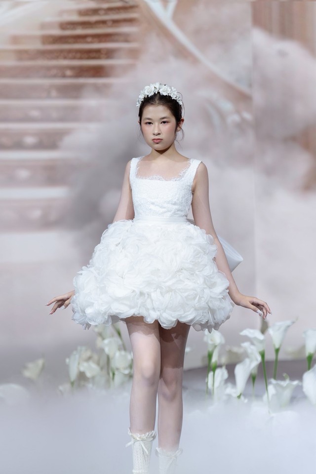 con-gai-huy-khanh-3-1750756527869271901213.jpg