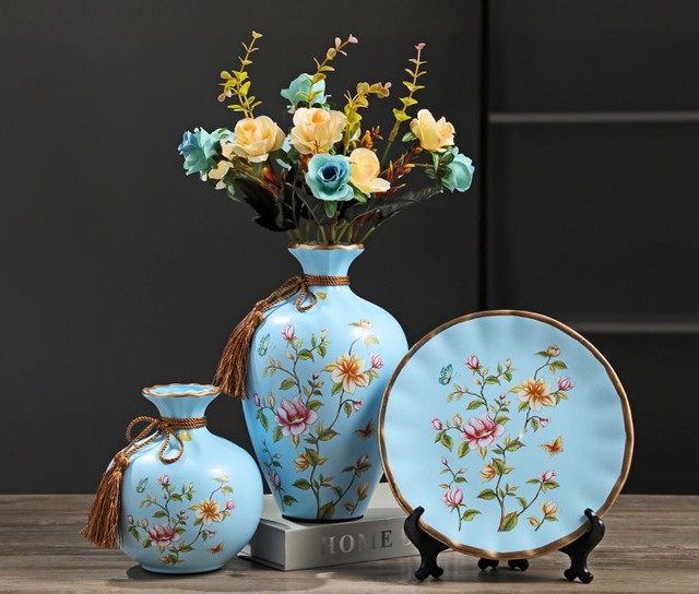 Cách sử dụng lọ hoa gốm nghệ thuật để trang trí nhà, giúp không gian sống của bạn đẹp, tươi mới, hài hòa và đầy sức sống- Ảnh 4. Cách sử dụng lọ hoa gốm nghệ thuật để trang trí nhà, giúp không gian sống của bạn đẹp, tươi mới, hài hòa và đầy sức sống- Ảnh 4.