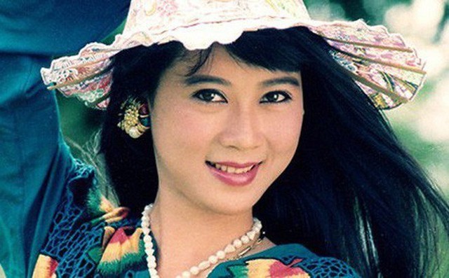 'Đệ nhất mỹ nhân màn ảnh' từng gắn bó một thời với Lý Hùng giờ nhan sắc thay đổi ra sao? - Ảnh 2. 'Đệ nhất mỹ nhân màn ảnh' từng gắn bó một thời với Lý Hùng giờ nhan sắc thay đổi ra sao? - Ảnh 2.
