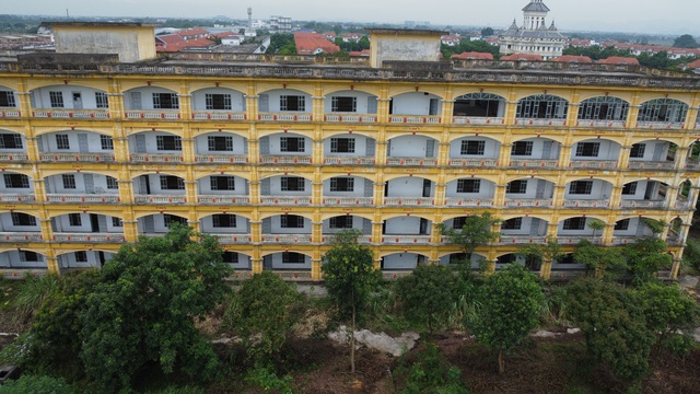 Toàn cảnh Trường Đại học Hà Hoa Tiên ở Hà Nam vừa bị đình chỉ đào tạo - Ảnh 8. Toàn cảnh Trường Đại học Hà Hoa Tiên ở Hà Nam vừa bị đình chỉ đào tạo - Ảnh 8.