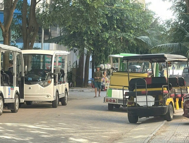 Thanh Hóa: Xe điện tại Sầm Sơn được phép hoạt động trên những tuyến đường nào?- Ảnh 1. Thanh Hóa: Xe điện tại Sầm Sơn được phép hoạt động trên những tuyến đường nào?- Ảnh 1.