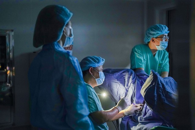 Bệnh viện Phụ sản Thiện An triển khai chương trình hỗ trợ hiếm muộn 'Để ai cũng được làm cha mẹ'- Ảnh 3. Bệnh viện Phụ sản Thiện An triển khai chương trình hỗ trợ hiếm muộn 'Để ai cũng được làm cha mẹ'- Ảnh 3.