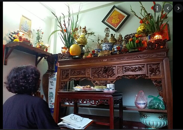 Khi chuyển bàn thờ sang vị trí khác trong nhà gia chủ cần lưu ý gì để đảm bảo sự an yên và tài lộc- Ảnh 2.