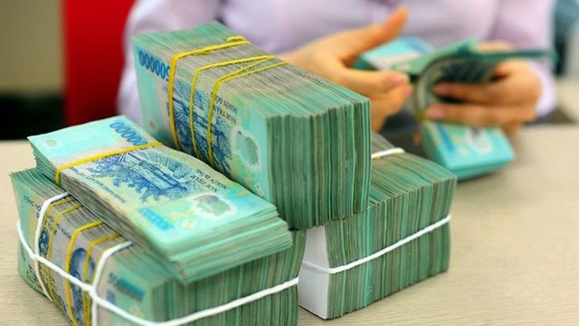 Ngân hàng có lãi suất hơn 7% khi gửi tiết kiệm 12 tháng: Gửi 300 triệu đồng nhận tối đa bao nhiêu tiền? - Ảnh 2. Ngân hàng có lãi suất hơn 7% khi gửi tiết kiệm 12 tháng: Gửi 300 triệu đồng nhận tối đa bao nhiêu tiền? - Ảnh 2.
