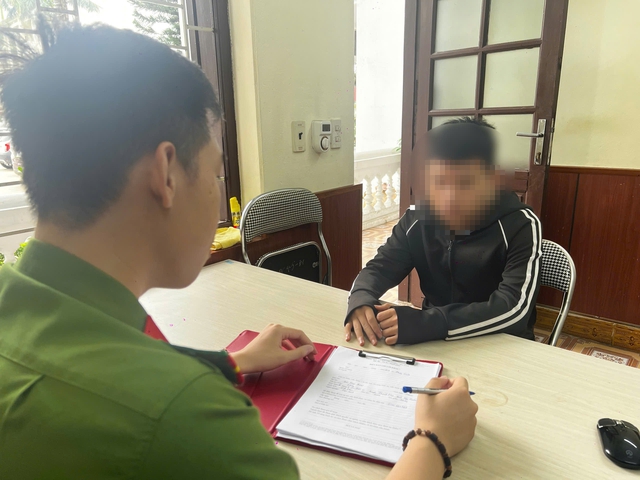 Quan hệ tình dục với bé gái chưa đủ 13 tuổi, nam thanh niên ở Hải Dương bị khởi tố tội hiếp dâm- Ảnh 1. Quan hệ tình dục với bé gái chưa đủ 13 tuổi, nam thanh niên ở Hải Dương bị khởi tố tội hiếp dâm- Ảnh 1.