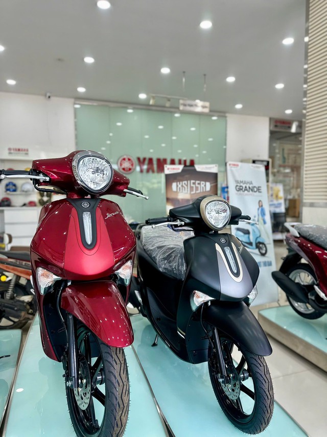 Xe ga 125cc giảm giá còn 26,3 triệu đồng ở đại lý, tiết kiệm xăng hơn Vision, rẻ ngang Wave Alpha - Ảnh 3. Xe ga 125cc giảm giá còn 26,3 triệu đồng ở đại lý, tiết kiệm xăng hơn Vision, rẻ ngang Wave Alpha - Ảnh 3.