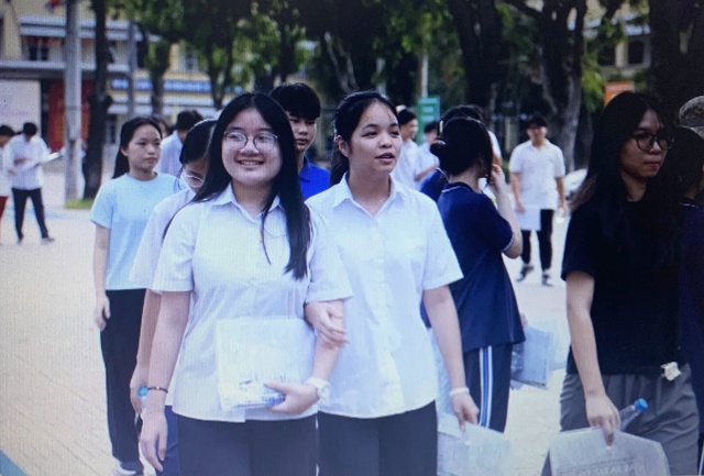 Tin sáng 10/6: Miền Bắc sắp tái diễn nắng nóng diện rộng; Khi nào Hà Nội công bố kết quả và điểm chuẩn vào lớp 10 công lập 2025? - Ảnh 3. Tin sáng 10/6: Miền Bắc sắp tái diễn nắng nóng diện rộng; Khi nào Hà Nội công bố kết quả và điểm chuẩn vào lớp 10 công lập 2025? - Ảnh 3.
