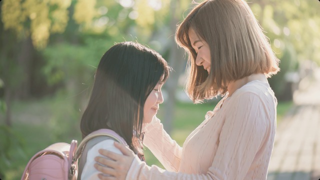 Hai con thành đạt gửi tiền đều, nhưng người hiếu thảo lúc tôi ngã bệnh lại là đứa con tôi xem thường nhất- Ảnh 2. Hai con thành đạt gửi tiền đều, nhưng người hiếu thảo lúc tôi ngã bệnh lại là đứa con tôi xem thường nhất- Ảnh 2.