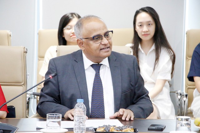 ABBANK, ADB và PWC cùng khởi động chương trình "Nâng cao Năng lực về Ngân hàng xanh"- Ảnh 2. ABBANK, ADB và PWC cùng khởi động chương trình "Nâng cao Năng lực về Ngân hàng xanh"- Ảnh 2.