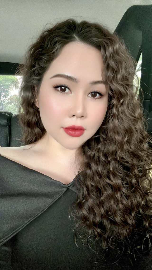 Hạn chế chiều cao nhưng nữ phụ 'Thương nhớ ở ai' có làn da đẹp không tuổi vì lý do này?- Ảnh 4. Hạn chế chiều cao nhưng nữ phụ 'Thương nhớ ở ai' có làn da đẹp không tuổi vì lý do này?- Ảnh 4.
