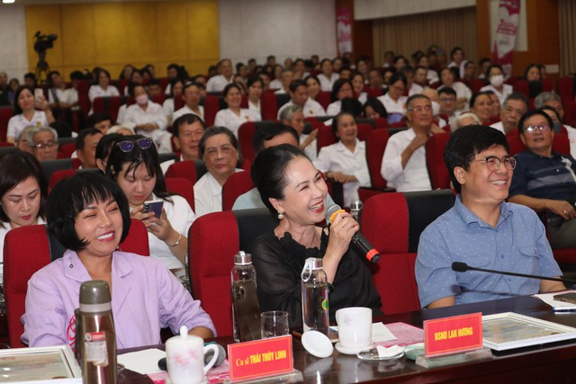 14 năm gieo hạt yêu thương của chương trình 'Mang âm nhạc đến bệnh viện'- Ảnh 2.