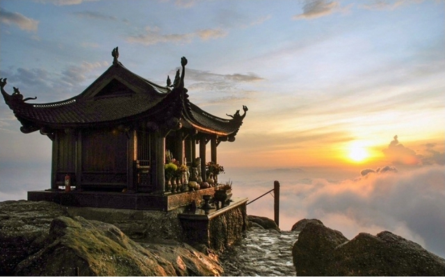 Quần thể di tích và danh thắng Yên Tử - Vĩnh Nghiêm - Côn Sơn, Kiếp Bạc được công nhận Di sản Văn hóa Thế giới- Ảnh 4. Quần thể di tích và danh thắng Yên Tử - Vĩnh Nghiêm - Côn Sơn, Kiếp Bạc được công nhận Di sản Văn hóa Thế giới- Ảnh 4.