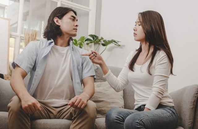 Top những câu nói dối kinh điển của đàn ông khiến chị em dễ 'mềm lòng' - Ảnh 2. Top những câu nói dối kinh điển của đàn ông khiến chị em dễ 'mềm lòng' - Ảnh 2.