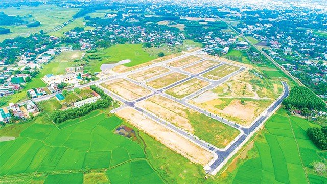 Theo quy định mới, những trường hợp này được cấp sổ đỏ không phải nộp tiền sử dụng đất
- Ảnh 2. Theo quy định mới, những trường hợp này được cấp sổ đỏ không phải nộp tiền sử dụng đất
- Ảnh 2.