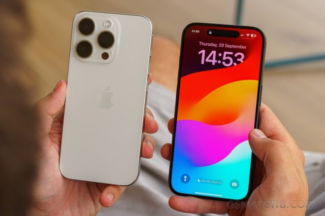 Giá iPhone 15, iPhone 15 Pro Max mới nhất giảm sốc, rẻ như xả kho, hiệu năng xịn chẳng kém iPhone 16- Ảnh 4. Giá iPhone 15, iPhone 15 Pro Max mới nhất giảm sốc, rẻ như xả kho, hiệu năng xịn chẳng kém iPhone 16- Ảnh 4.