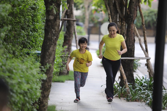 khanh-huyen-8-1752748500808618611494.jpg