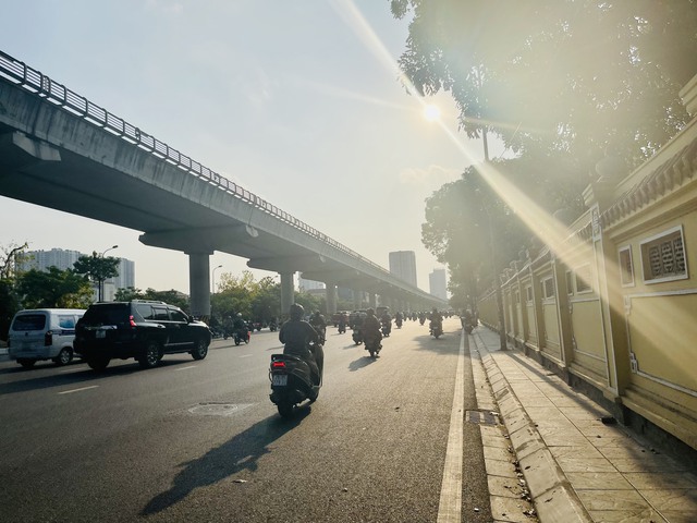 thoi-tiet-nang-nong-17527699317682084412456.jpg