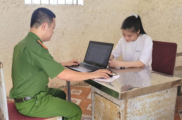 Tin sáng 19/7: Bão số 3 Wipha chính thức vào Biển Đông sáng 19/7; Hà Nội hạ điểm chuẩn lớp 10 THPT công lập  - Ảnh 4.