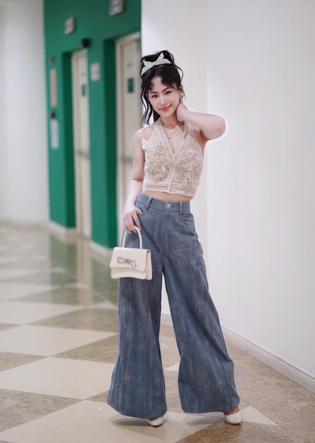 Ca sĩ Lương Bích Hữu gây ngỡ ngàng sau khi giảm tới 20kg - Ảnh 5. Ca sĩ Lương Bích Hữu gây ngỡ ngàng sau khi giảm tới 20kg - Ảnh 5.