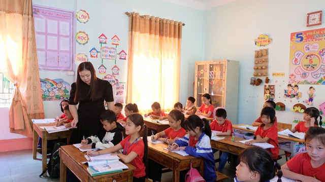 Nghệ An còn hơn 1.500 biên chế giáo viên chưa tuyển dụng - Ảnh 5. Nghệ An còn hơn 1.500 biên chế giáo viên chưa tuyển dụng - Ảnh 5.