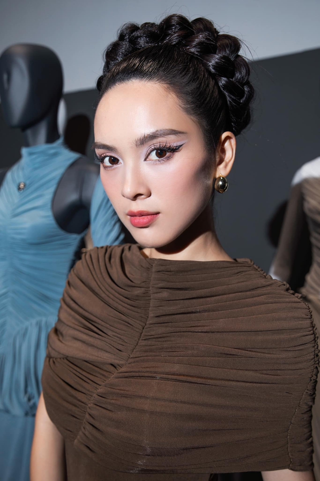 Nữ chính 'Đừng làm mẹ cáu' một lần 'lỡ lời' vụ Jack và Thiên An đã phải lên tiếng cầu cứu - Ảnh 2. Nữ chính 'Đừng làm mẹ cáu' một lần 'lỡ lời' vụ Jack và Thiên An đã phải lên tiếng cầu cứu - Ảnh 2.