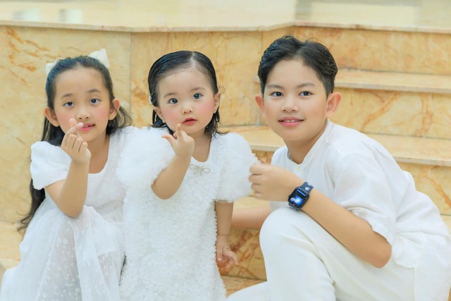 con-gai-khanh-thi-7-17531804281401732635587.jpg