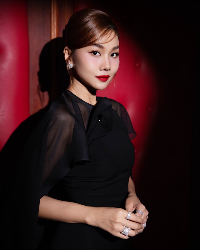 thanh-hang-2-17531574027711434710613.jpg