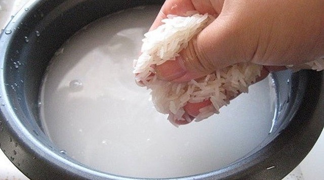 Mách bạn cách nấu cơm dẻo thơm, lâu thiu khi trời nắng nóng - Ảnh 3. Mách bạn cách nấu cơm dẻo thơm, lâu thiu khi trời nắng nóng - Ảnh 3.