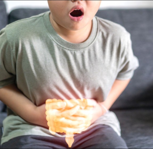 Bé 5 tuổi phát hiện có nang thực quản đôi từ dấu hiệu nhiều trẻ mắc phải nhưng dễ bị bỏ qua - Ảnh 2. Bé 5 tuổi phát hiện có nang thực quản đôi từ dấu hiệu nhiều trẻ mắc phải nhưng dễ bị bỏ qua - Ảnh 2.