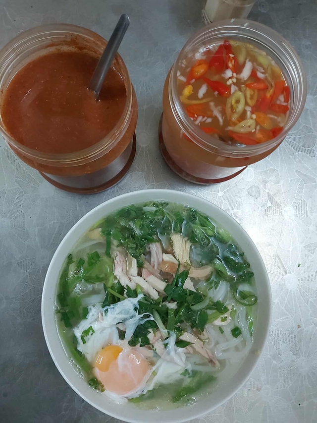 Từ nay mỗi khi gọi bát phở, kể cả phụ nữ cũng muốn xin thêm hành lá - Ảnh 2. Từ nay mỗi khi gọi bát phở, kể cả phụ nữ cũng muốn xin thêm hành lá - Ảnh 2.