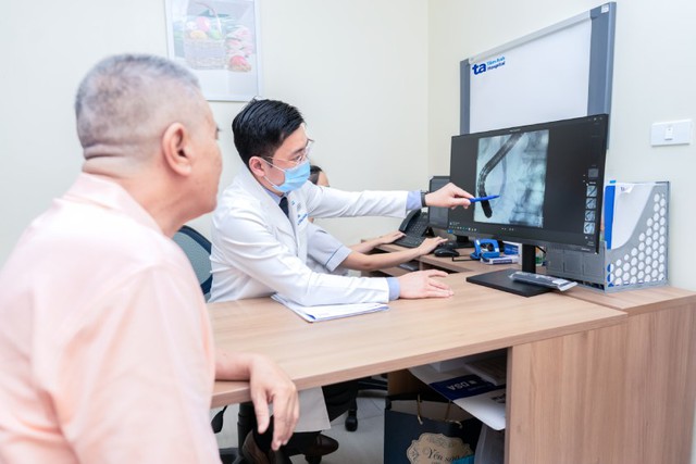 Người đàn ông 64 tuổi bị hoại tử túi mật vì nhầm lẫn với dấu hiệu này- Ảnh 2. Người đàn ông 64 tuổi bị hoại tử túi mật vì nhầm lẫn với dấu hiệu này- Ảnh 2.
