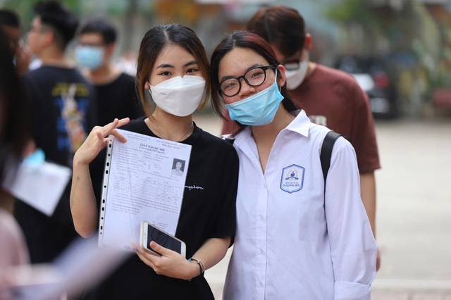 Điểm sàn và điểm chuẩn có gì khác nhau? Thông tin hữu ích phụ huynh và thí sinh nên biết - Ảnh 2. Điểm sàn và điểm chuẩn có gì khác nhau? Thông tin hữu ích phụ huynh và thí sinh nên biết - Ảnh 2.