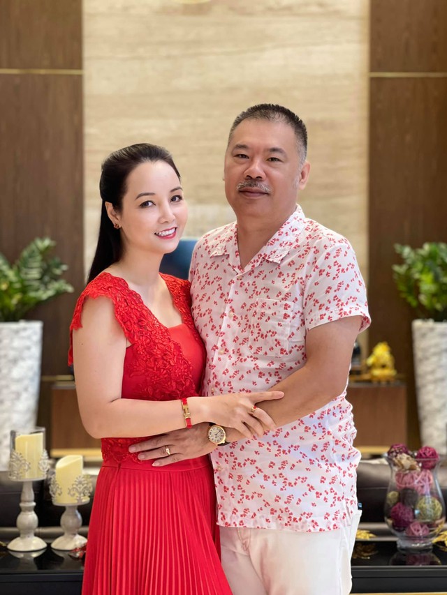 Nữ diễn viên Chủ tịch tập đoàn đầy mưu mô trong 'Mặt trời lạnh', tuổi U50 cuộc sống hôn nhân viên mãn- Ảnh 6.