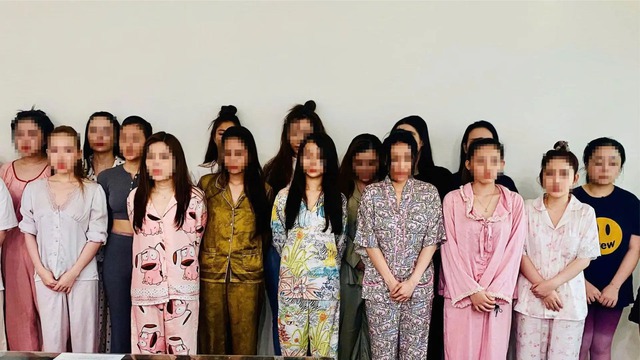 Triệt phá ổ mại dâm núp bóng massage ở Hà Nội: Nữ nhân viên thu nhập hàng tháng từ 150 - 200 triệu đồng - Ảnh 2. Triệt phá ổ mại dâm núp bóng massage ở Hà Nội: Nữ nhân viên thu nhập hàng tháng từ 150 - 200 triệu đồng - Ảnh 2.