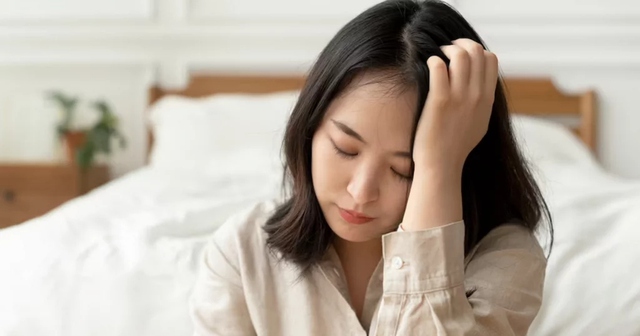 4 cung hoàng đạo dễ bi quan, dễ căng thẳng trước áp lực: Càng thông minh càng hay tự làm khổ mình? - Ảnh 1. 4 cung hoàng đạo dễ bi quan, dễ căng thẳng trước áp lực: Càng thông minh càng hay tự làm khổ mình? - Ảnh 1.