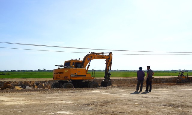 Hai dự án đường ven biển ở Quảng Trị hiện ra sao?- Ảnh 1. Hai dự án đường ven biển ở Quảng Trị hiện ra sao?- Ảnh 1.