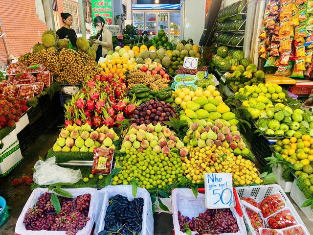 Loạt quả Trung Quốc bán tràn ngập thị trường được người tiêu dùng Việt không tiếc tiền chi- Ảnh 1. Loạt quả Trung Quốc bán tràn ngập thị trường được người tiêu dùng Việt không tiếc tiền chi- Ảnh 1.