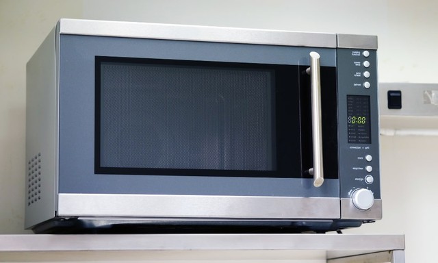 Lợi ích bất ngờ từ lò vi sóng, không chỉ dùng để hâm nóng thức ăn mà còn có điều ‘kỳ diệu’ này- Ảnh 3.