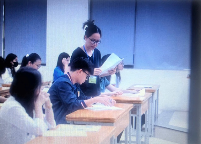 thi-sinh-du-thi-tot-nghiep-1753712359829262723702.jpg