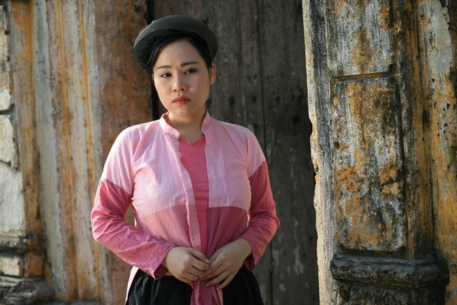 Lấy chồng Tây, nữ diễn viên phim 'Thương nhớ ở ai' sống như bà hoàng, được bạn đời tặng nhẫn kim cương xịn- Ảnh 2. Lấy chồng Tây, nữ diễn viên phim 'Thương nhớ ở ai' sống như bà hoàng, được bạn đời tặng nhẫn kim cương xịn- Ảnh 2.